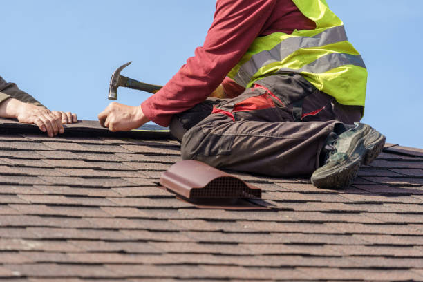 Best Emergency Roof Repair  in Highpoint, OH